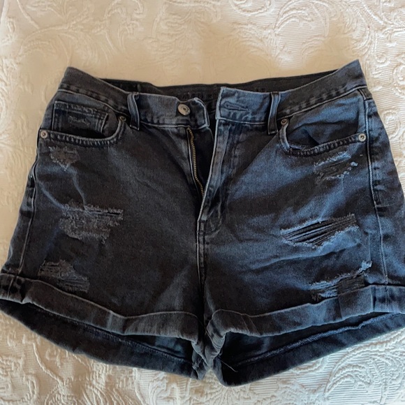 American Eagle Outfitters Pants - American Eagle Distressed Mom Shorts